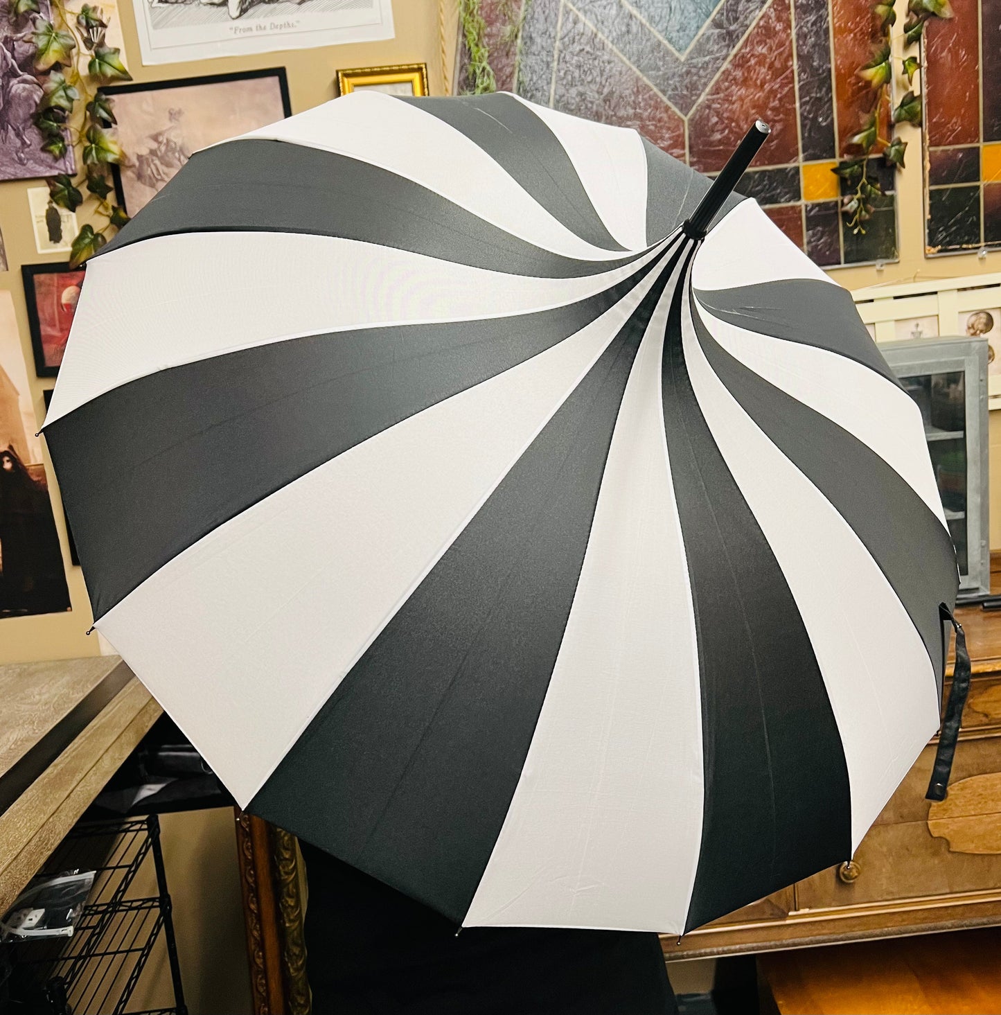 White/Black Umbrella