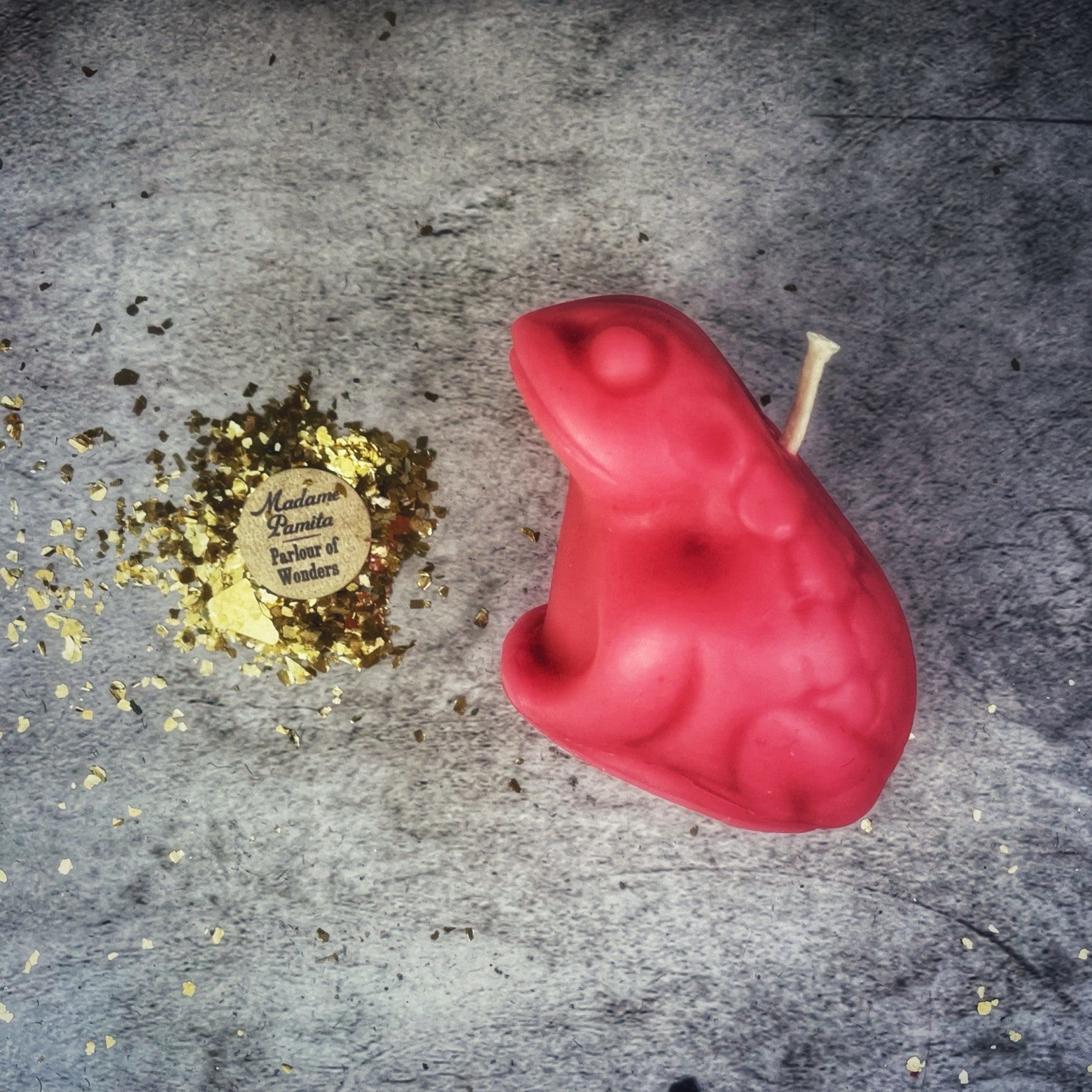 Beeswax Lucky Money Frog Spell Candle