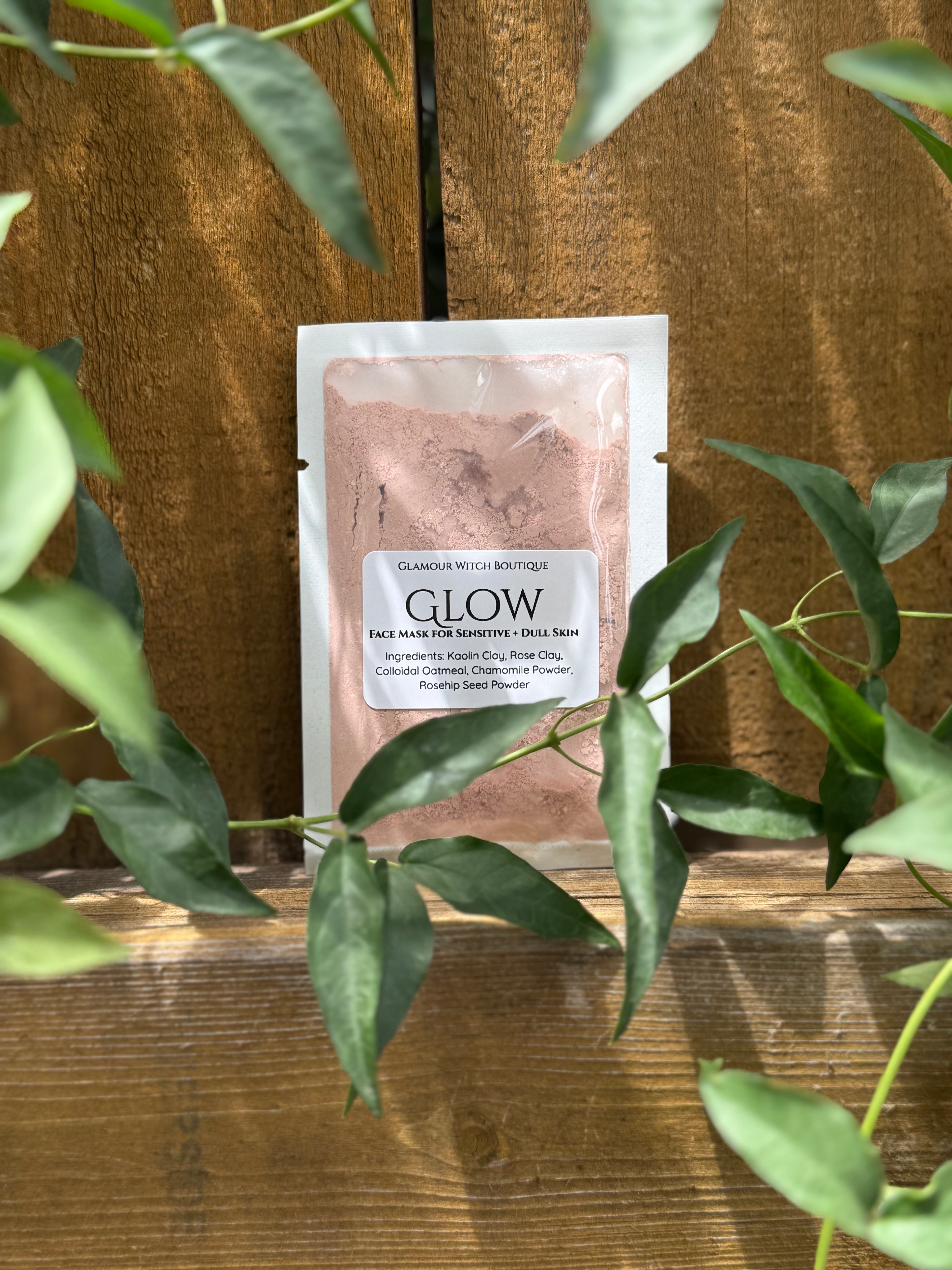 Glow – Rose Clay Facial Mask
