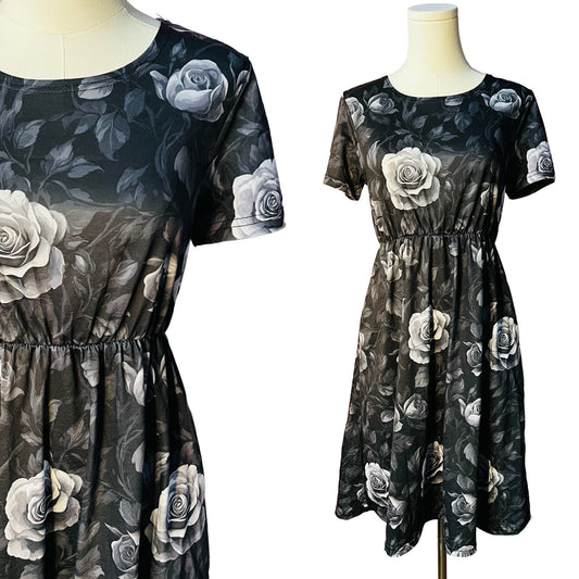 T-shirt Dress - Gothic Roses