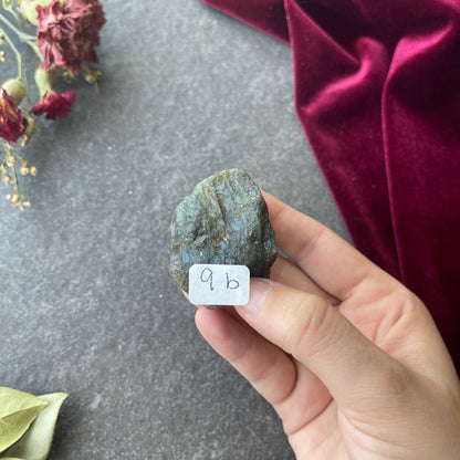 Raw Labradorite Chunks