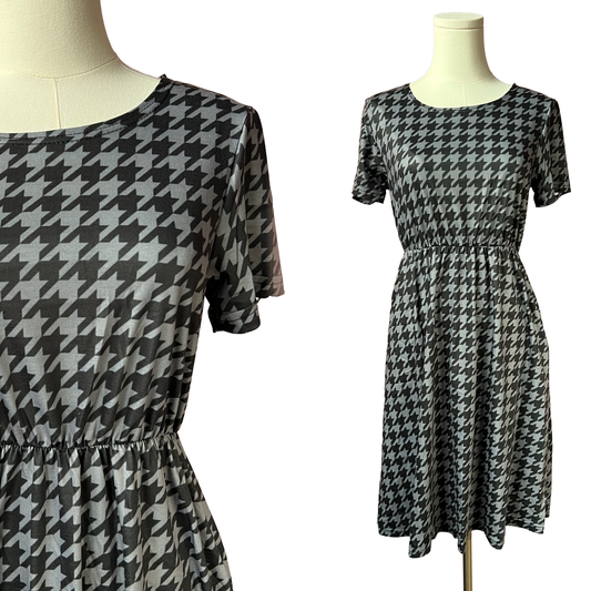 T-shirt Dress - Black Houndstooth