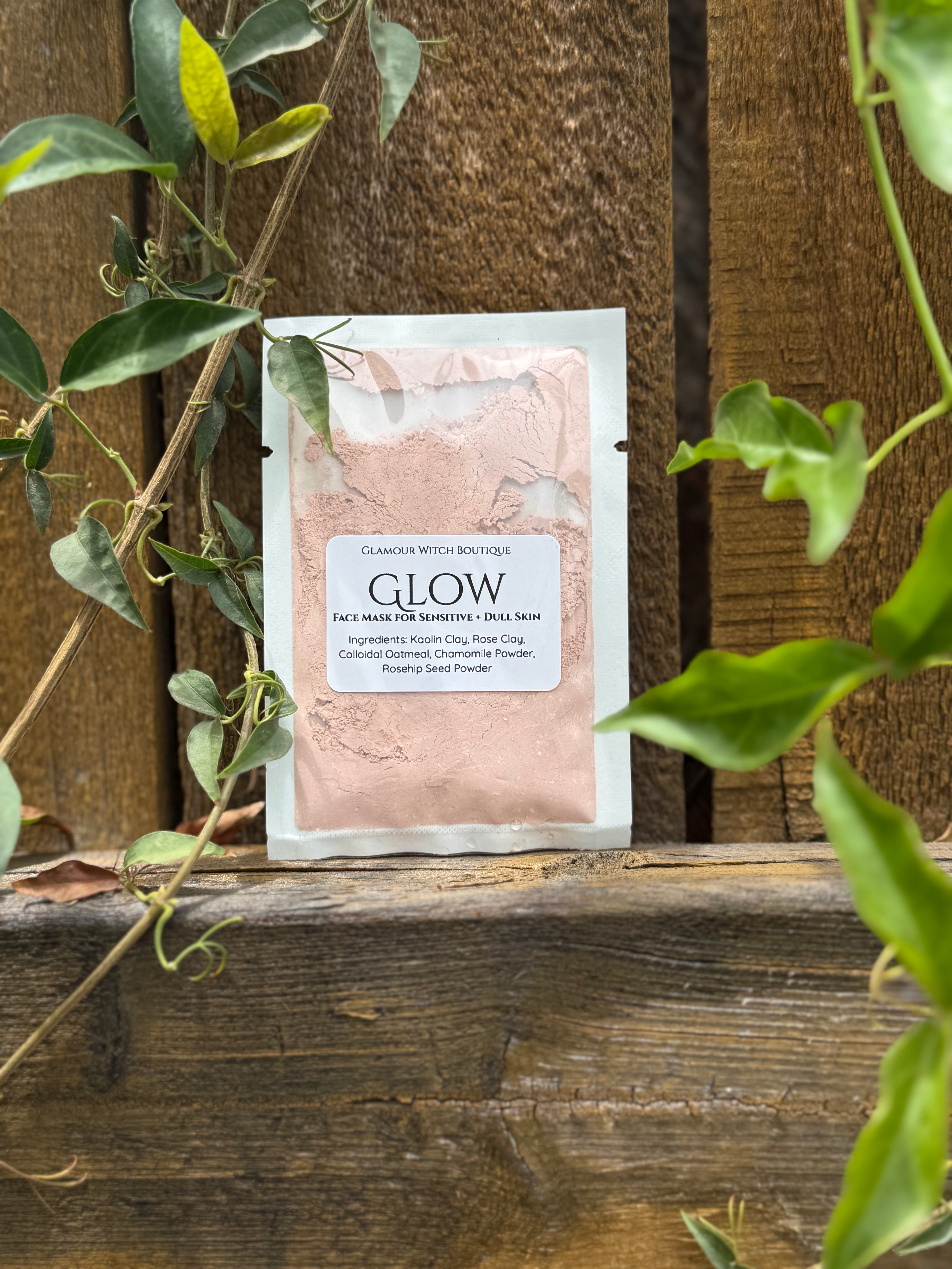 Glow – Rose Clay Facial Mask