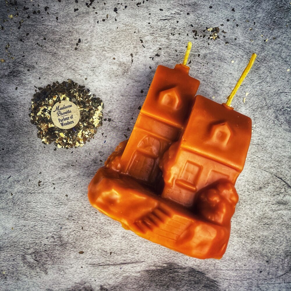 Beeswax Happy House Spell Candle